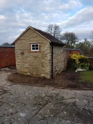 Outbuilding, Church Lench — completed new garden store