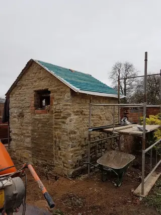 Outbuilding, Church Lench — completed blockwork outbuilding